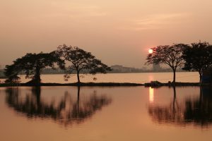 A mirror of Hanoi’s sky