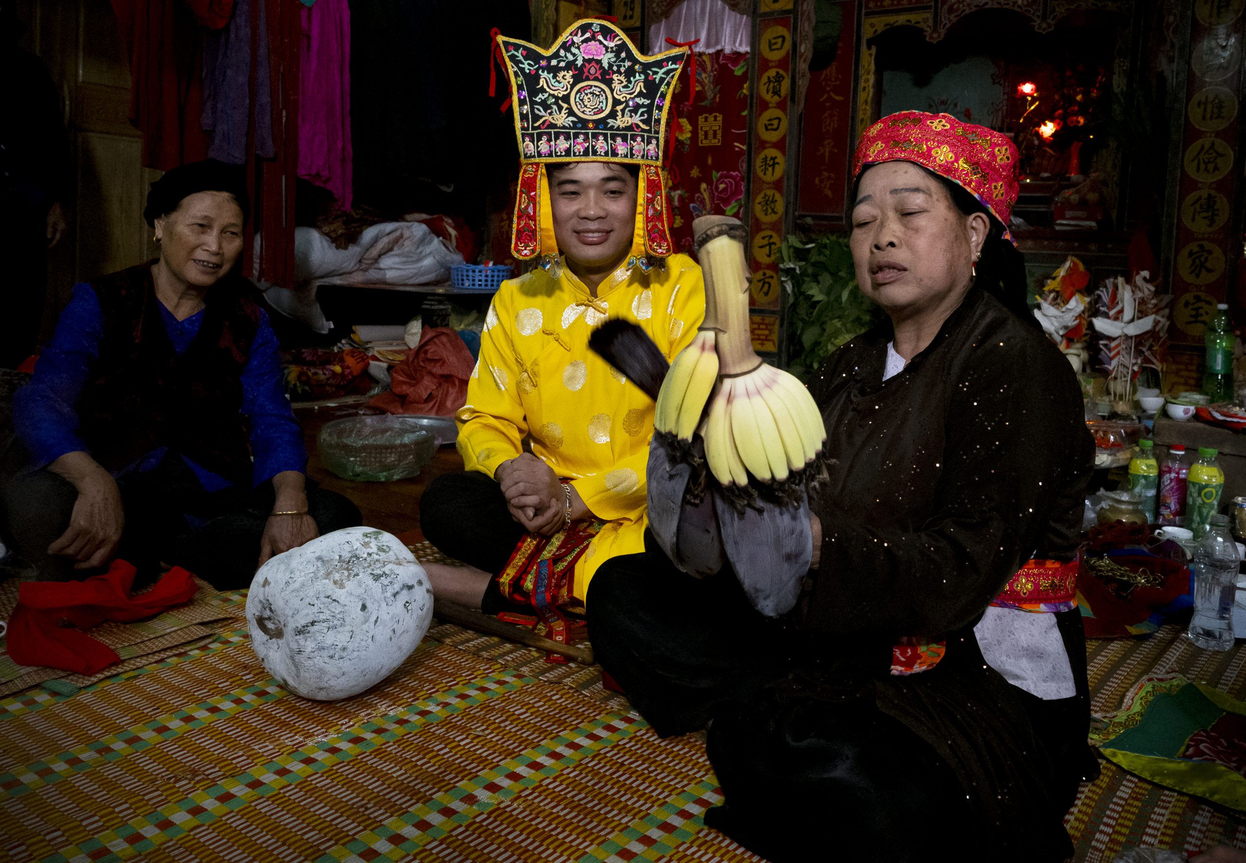 111.Nghi lễ lẩu Then Thục Mạ Binh của người Tày Lạng Sơn- Lê Ngọc Huy