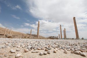 Trở về cố đô