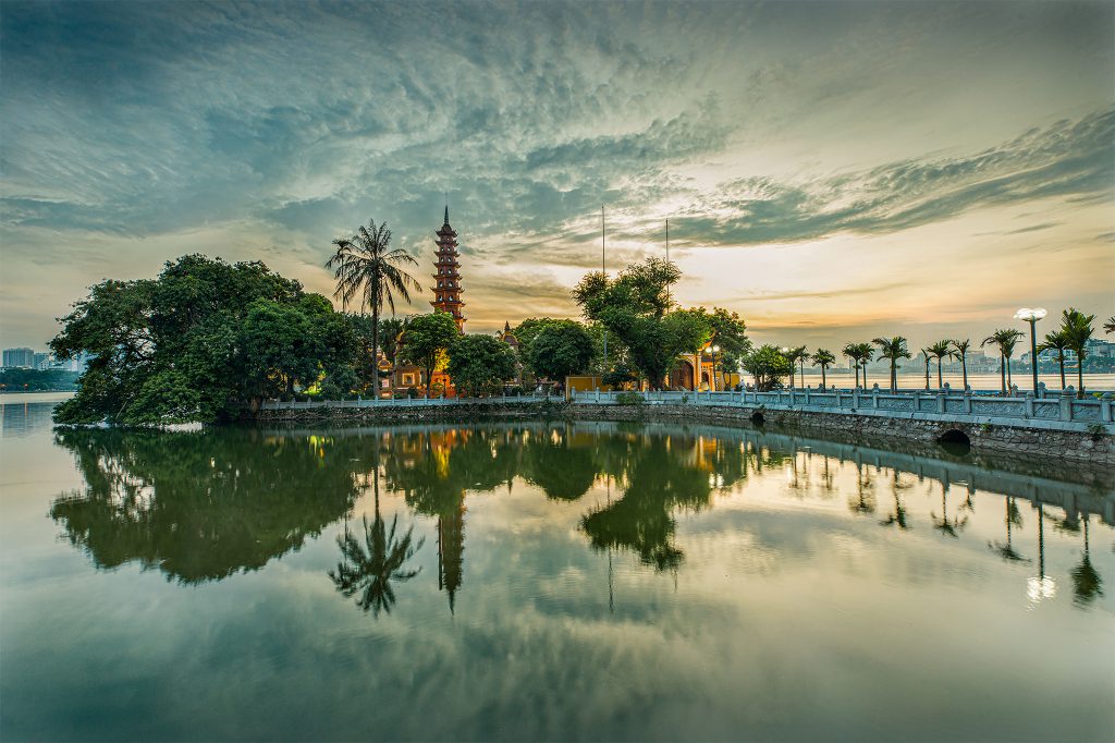 A thousand years of symbolic stars - Heritage Vietnam Airlines