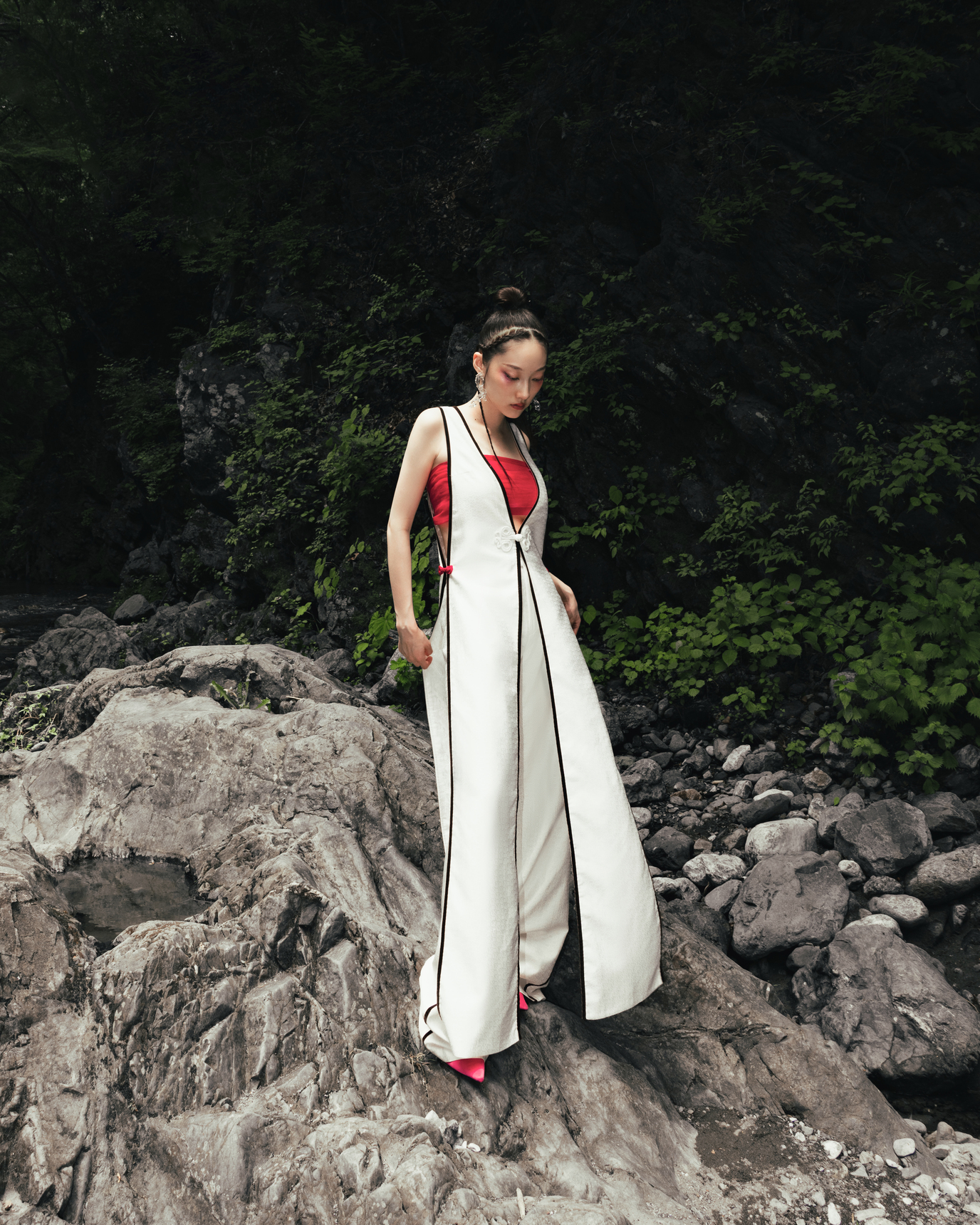 Áo dài tại xứ Phù Tang