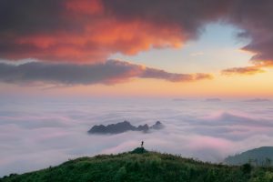 Thiên đường mây trắng