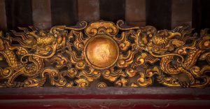 Huyền sử rồng thiêng