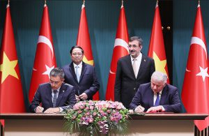 Vietnam Airlines và Turkish Airlines hợp tác vận chuyển hàng hóa