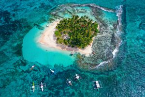 Yêu từ cú chạm mắt đầu tiên