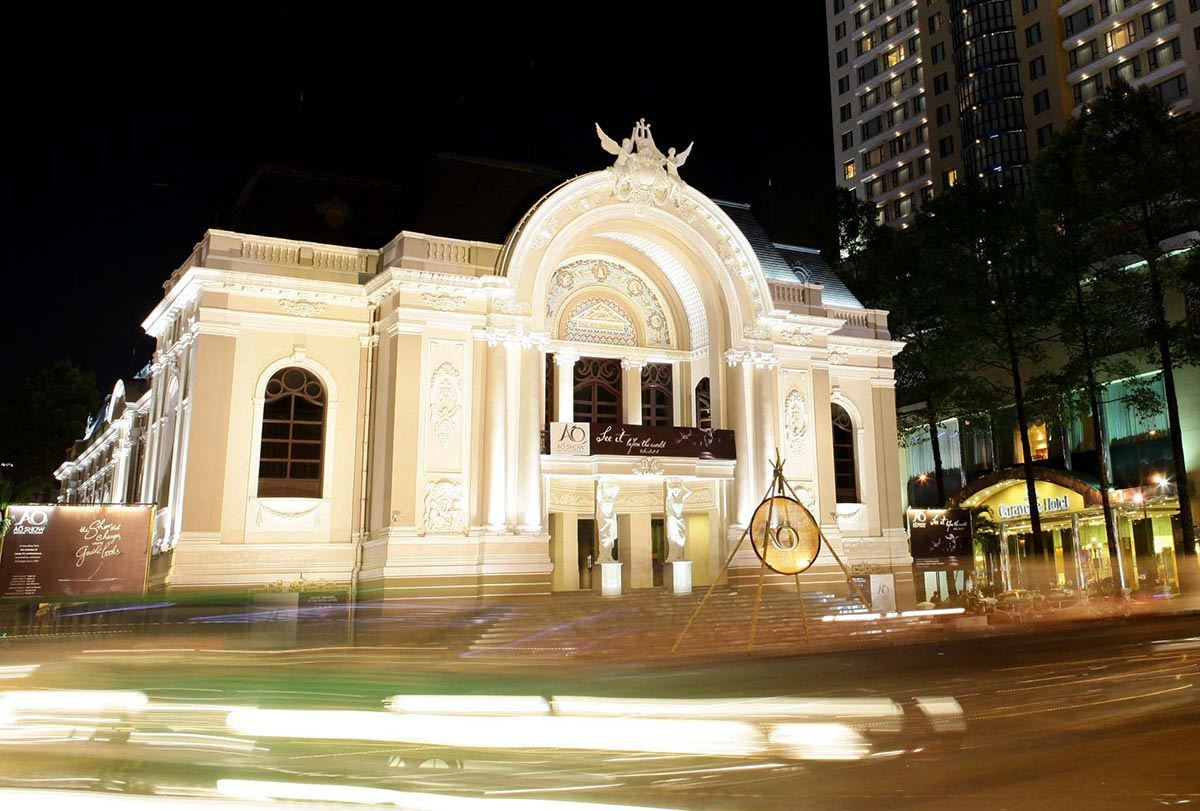 địa điểm check in sài gòn nhà hát lớn