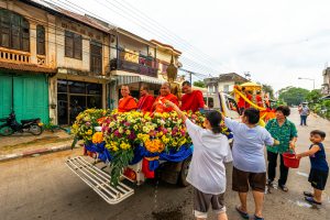 Tết té nước – bức tranh văn hóa đa sắc