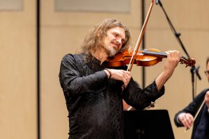 Lan tỏa tinh hoa nghệ thuật thế giới