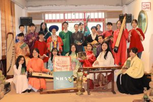 Gen Z với lớp “Bình Dân Học Nhạc”