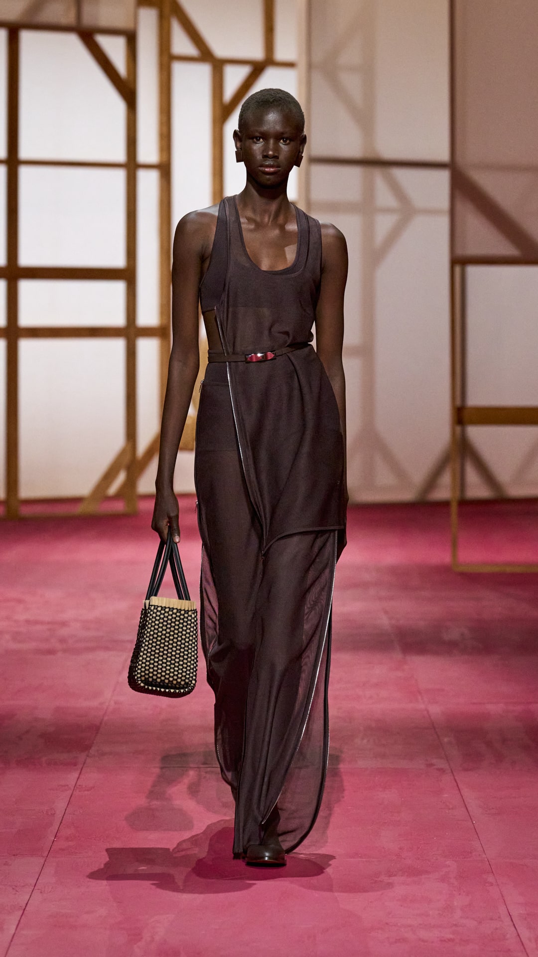 HERMES_WRTW_SS25_Runway_FilippoFior_04