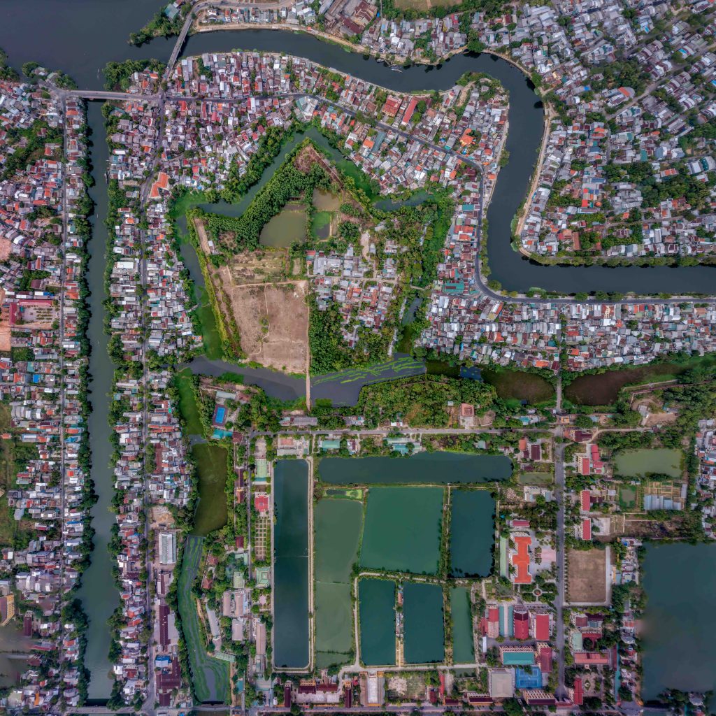 Sông Bạch Yến Vs Sông Dông Ba 1024x1024