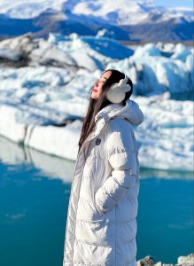 Đi để yêu nhiều hơn