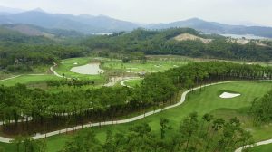 Giải đấu golf đặc biệt mừng Đông Triều lên thành phố