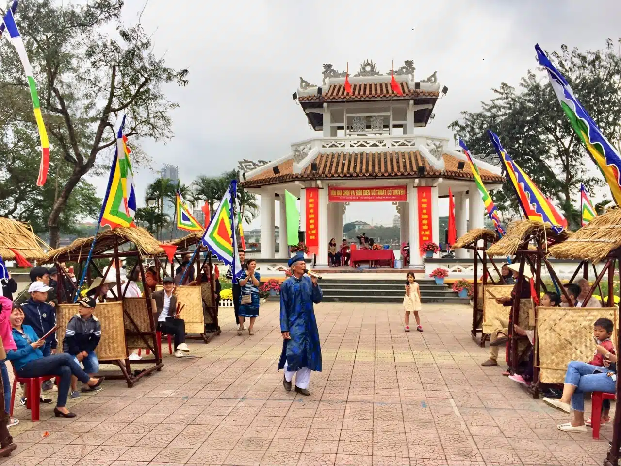 Loại hình văn hóa nghệ thuật Việt Nam Hát Bài Chòi