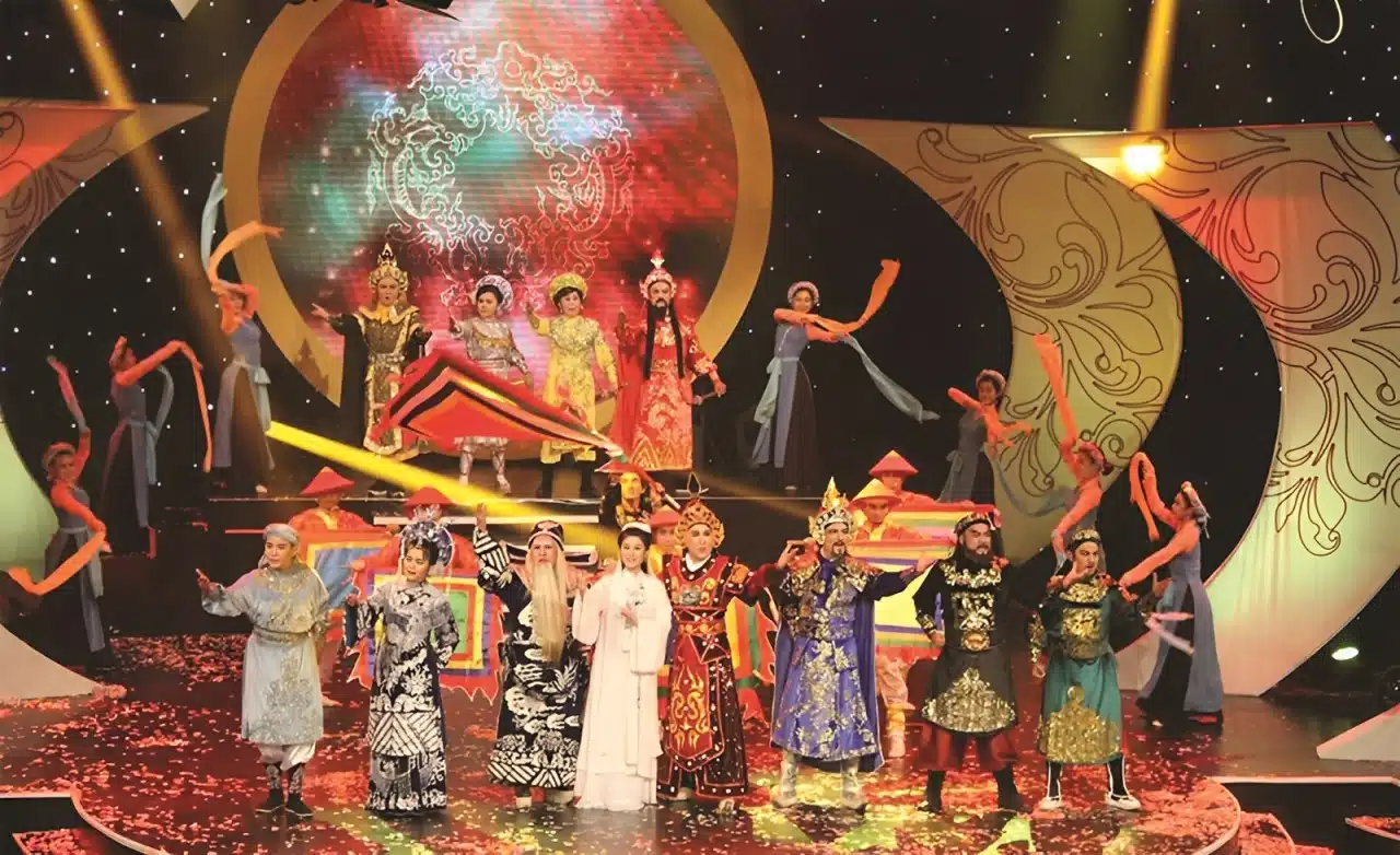 Nghệ thuật biểu diễn Cải Lương