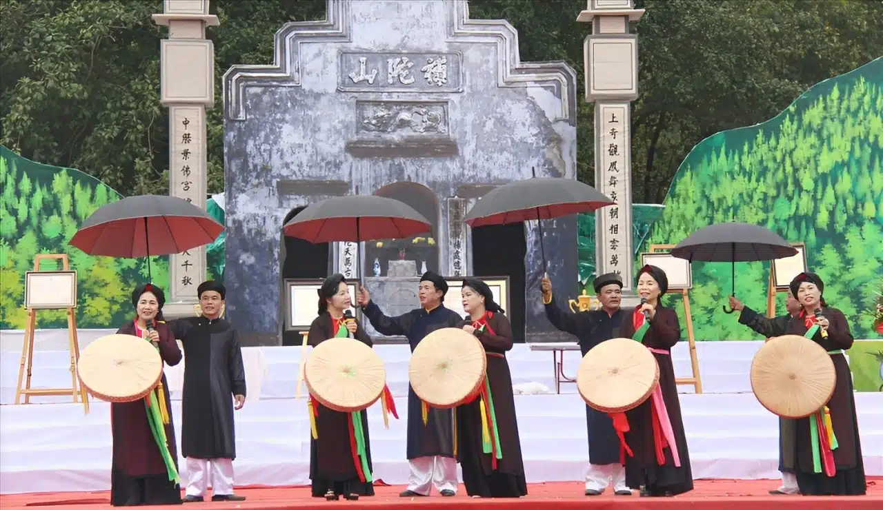 Văn hóa nghệ thuật Việt Nam Hát Quan Họ