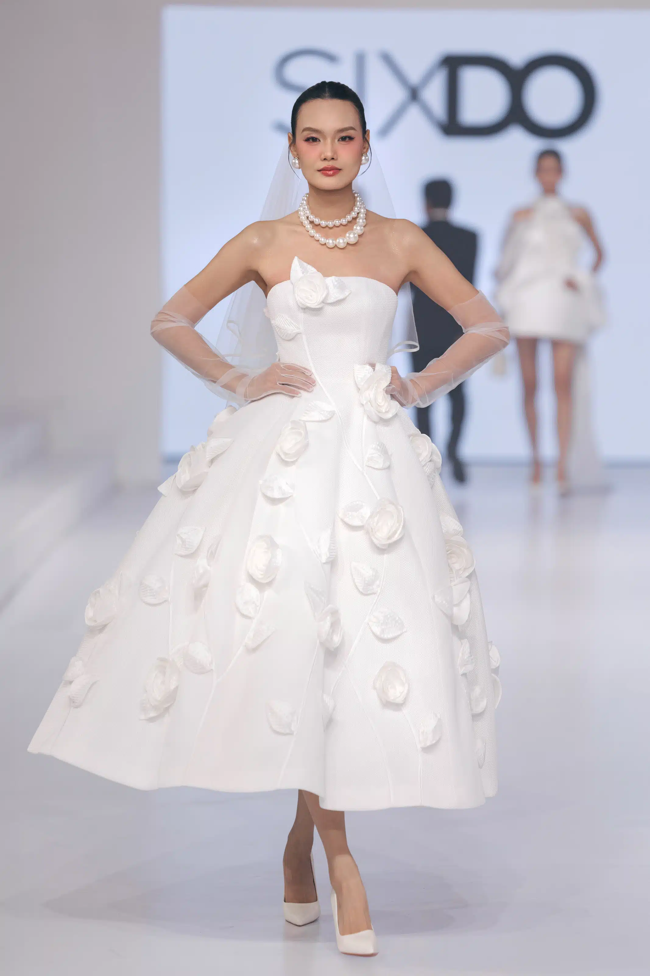 ”From Yes To Forever” của Đỗ Mạnh Cường