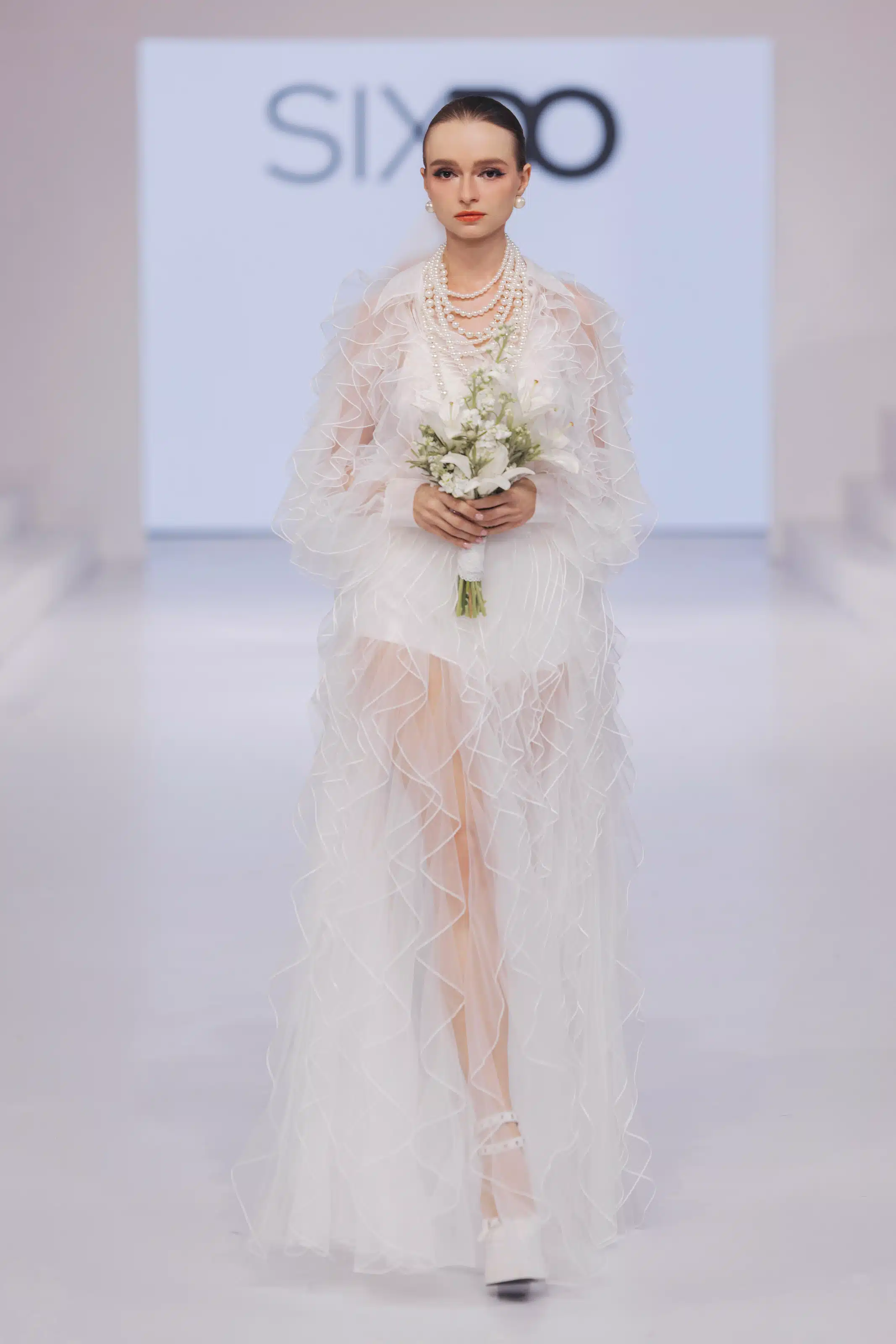 ”From Yes To Forever” của Đỗ Mạnh Cường