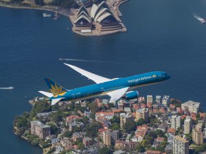 Vietnam Airlines 30 năm tự hào cùng non sông cất cánh