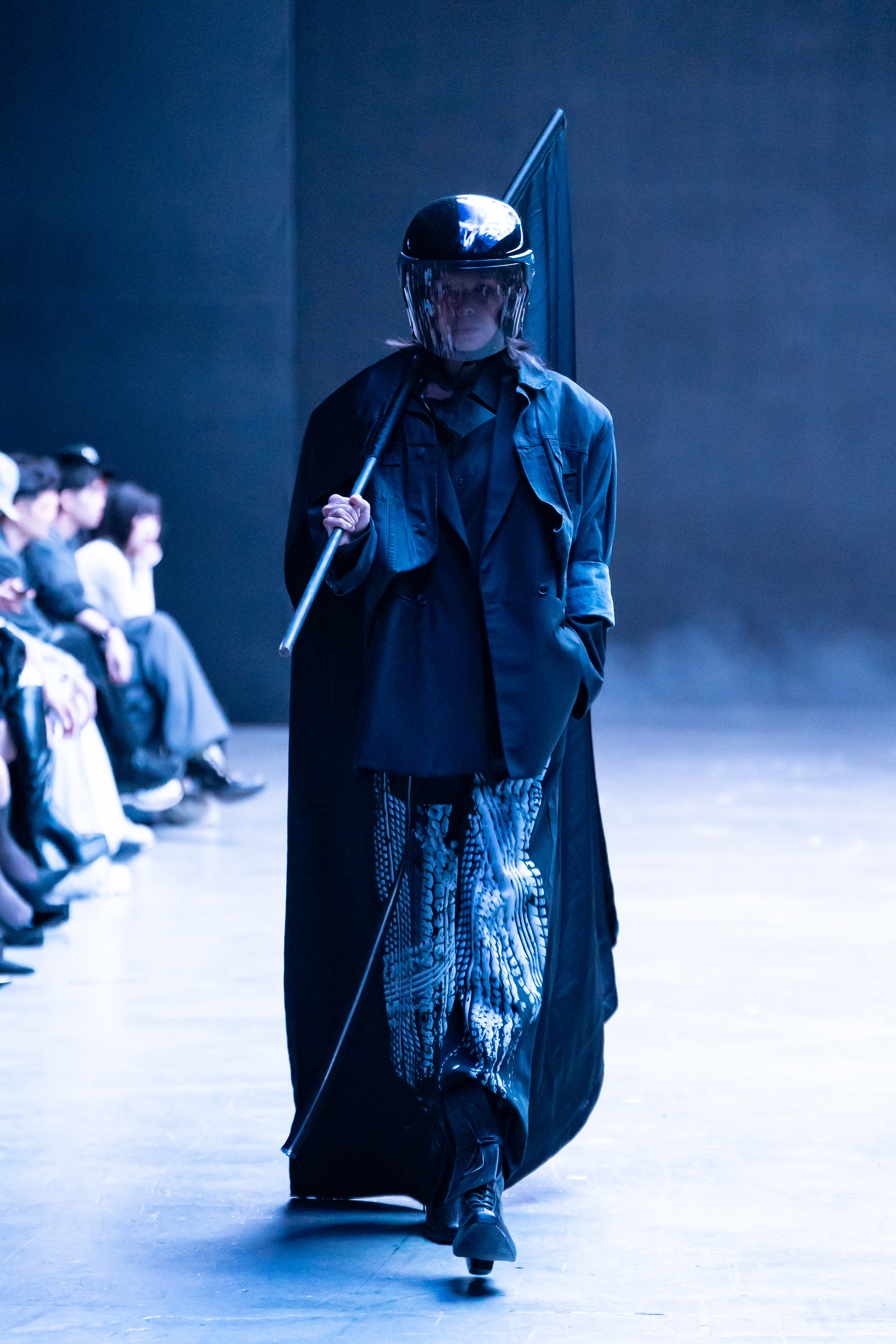 BST “DUC STUDIO – Hiệp Sĩ Đường Phố” – Những bộ giáp thời trang trên đường phố