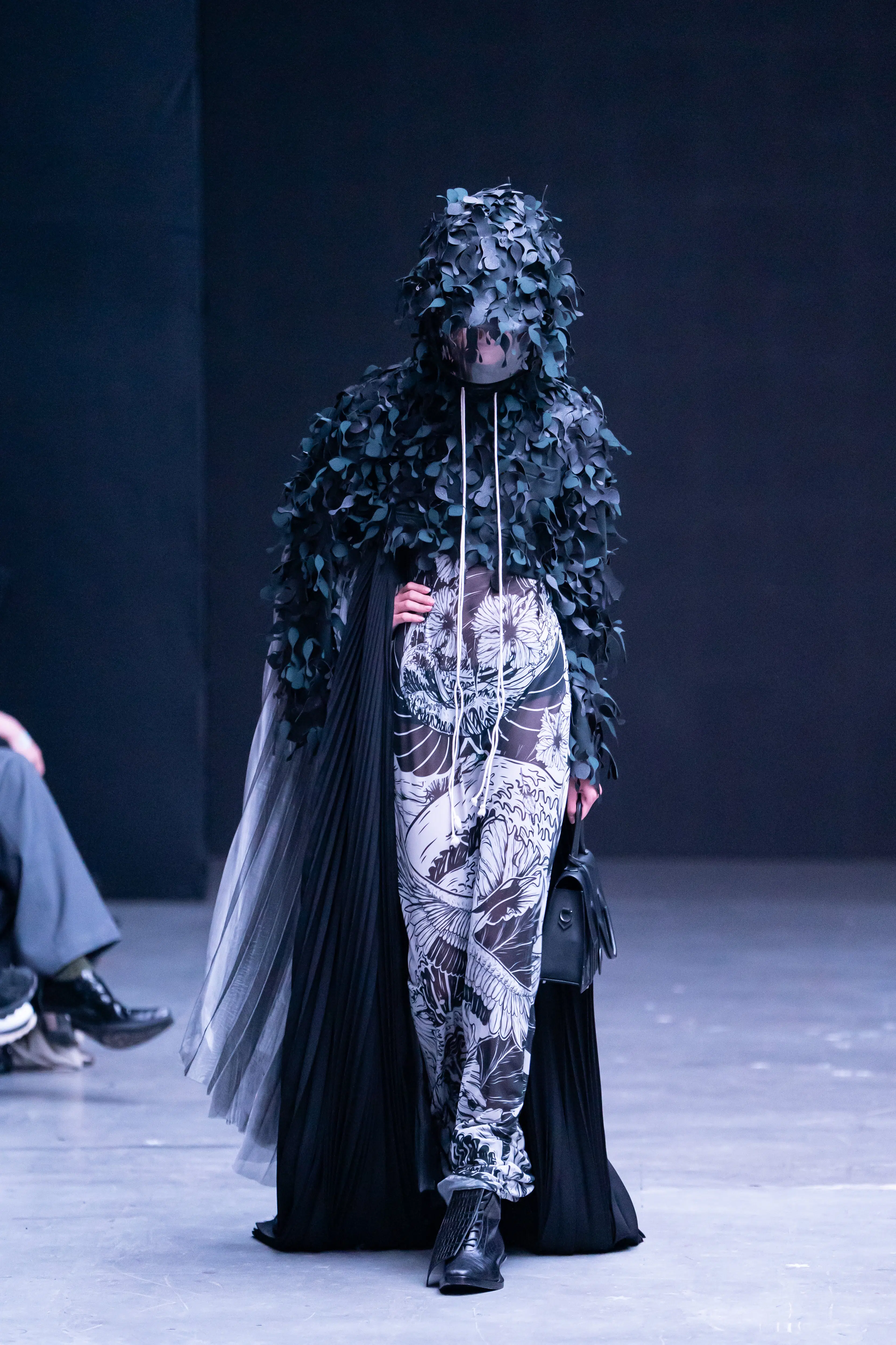 BST “DUC STUDIO – Hiệp Sĩ Đường Phố” – Những bộ giáp thời trang trên đường phố