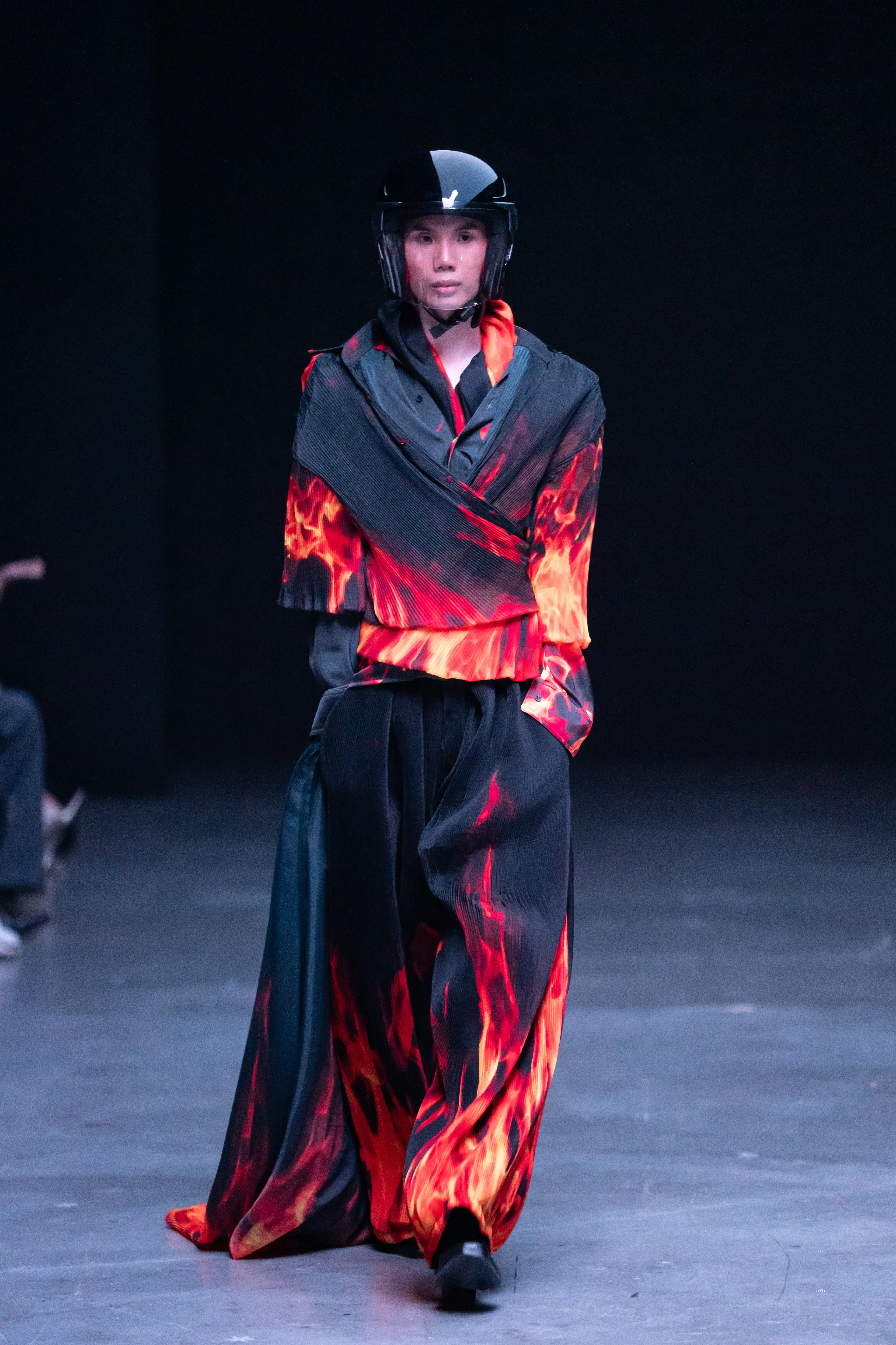 BST “DUC STUDIO – Hiệp Sĩ Đường Phố” – Những bộ giáp thời trang trên đường phố