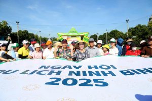 Ninh Bình tổ chức “Ngày hội của những người làm Du lịch”