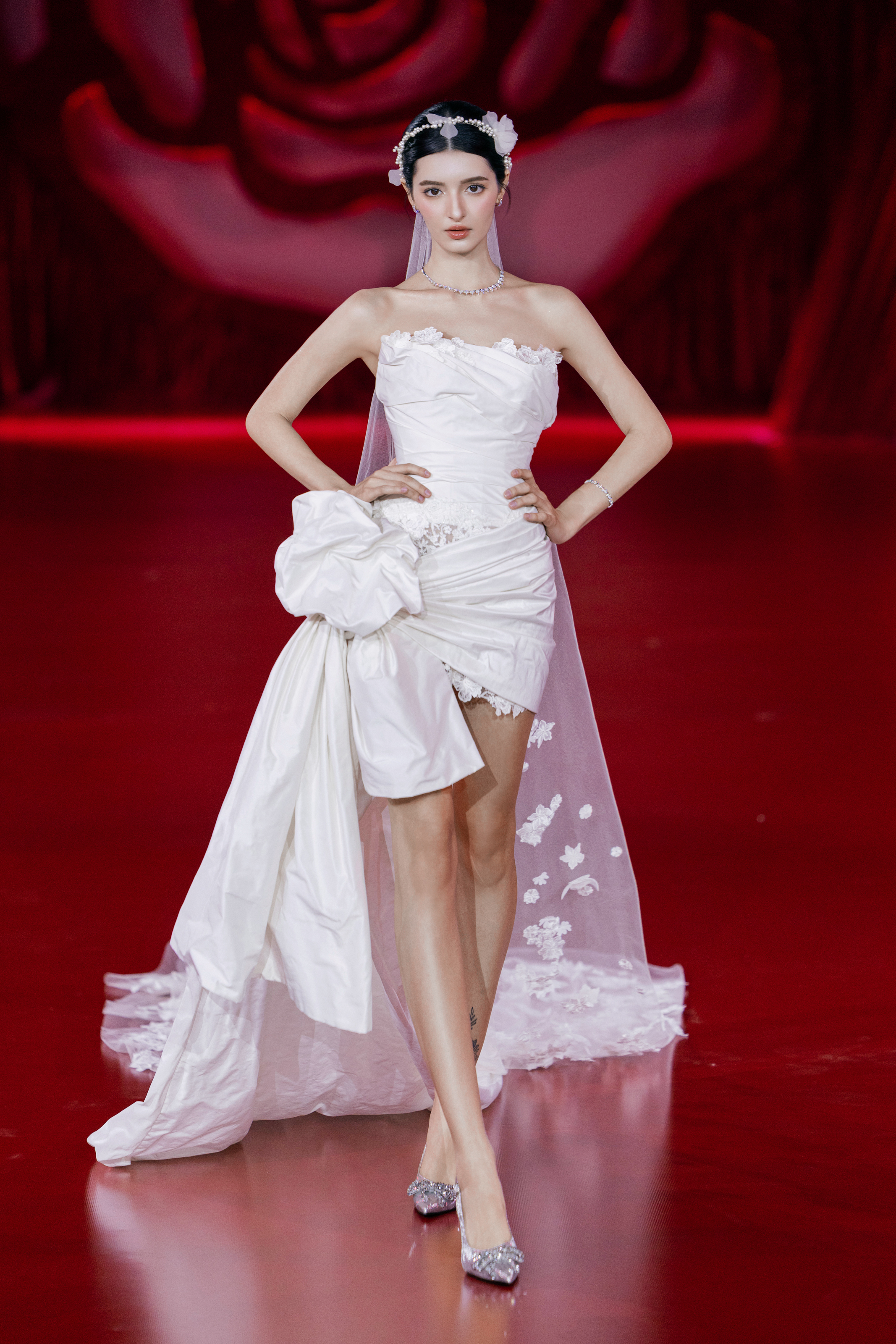 BST “La Dorée”của NTK Phương Linh