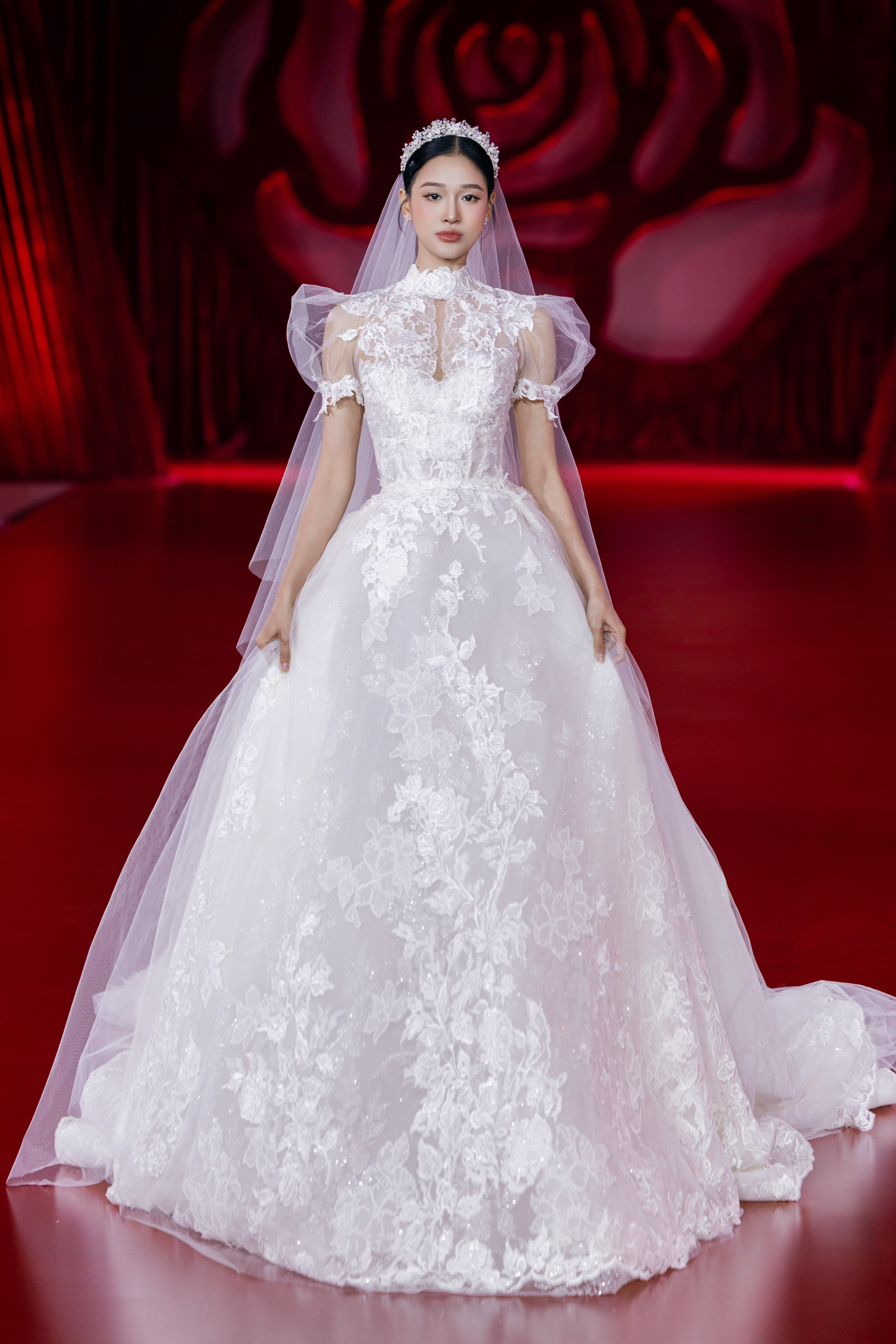 BST “La Dorée”của NTK Phương Linh