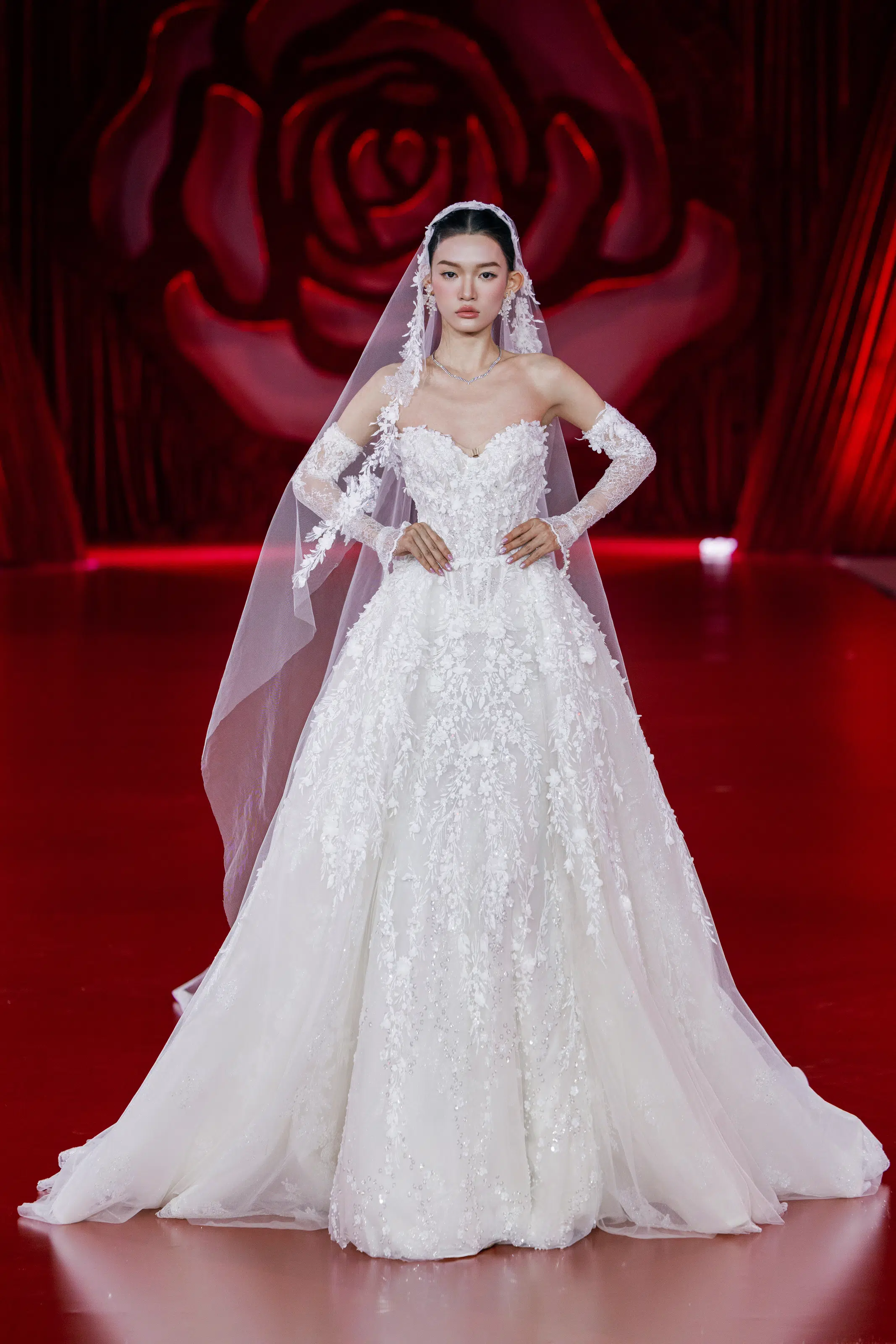 BST “La Dorée”của NTK Phương Linh