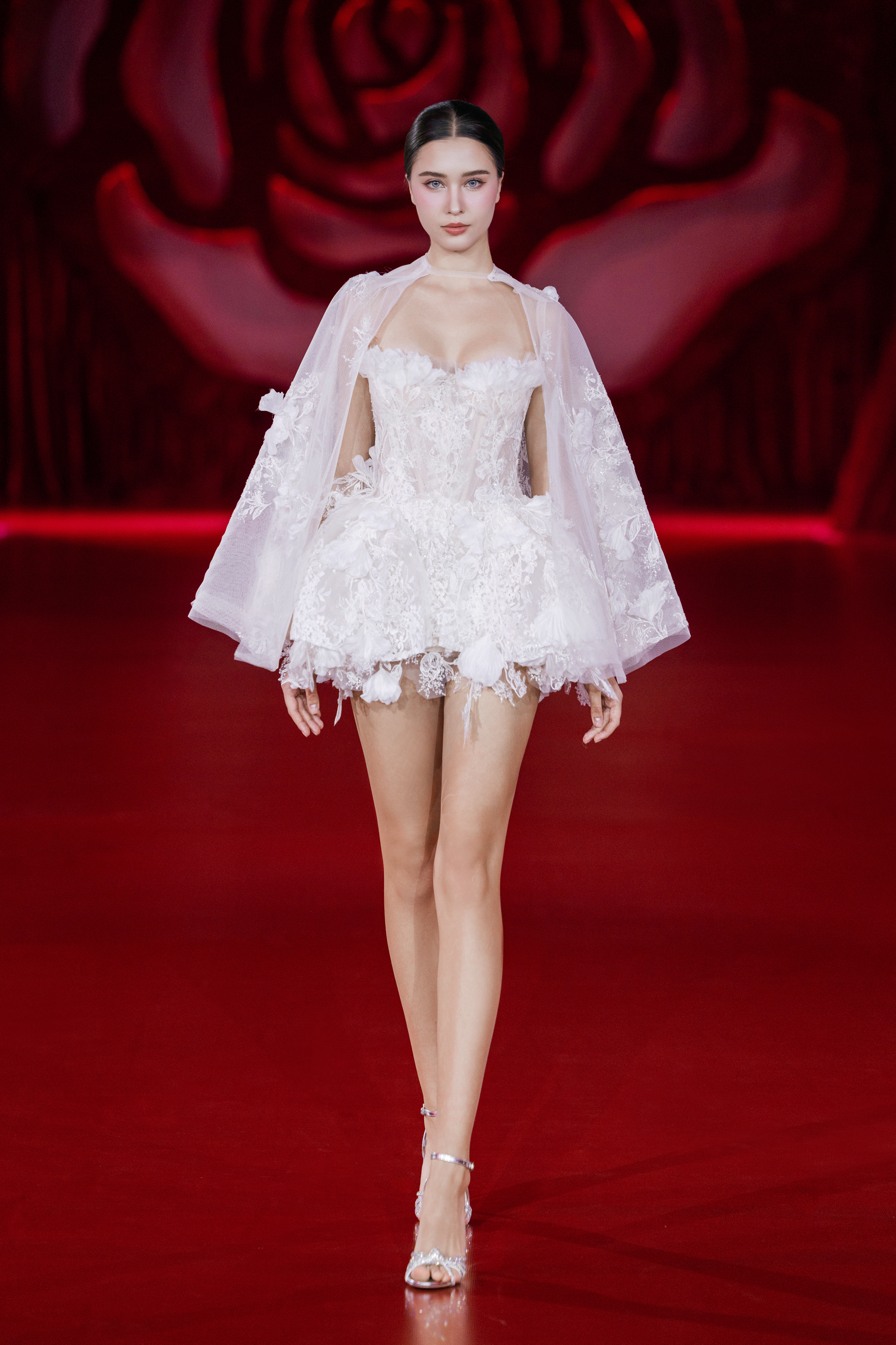 BST “La Dorée”của NTK Phương Linh