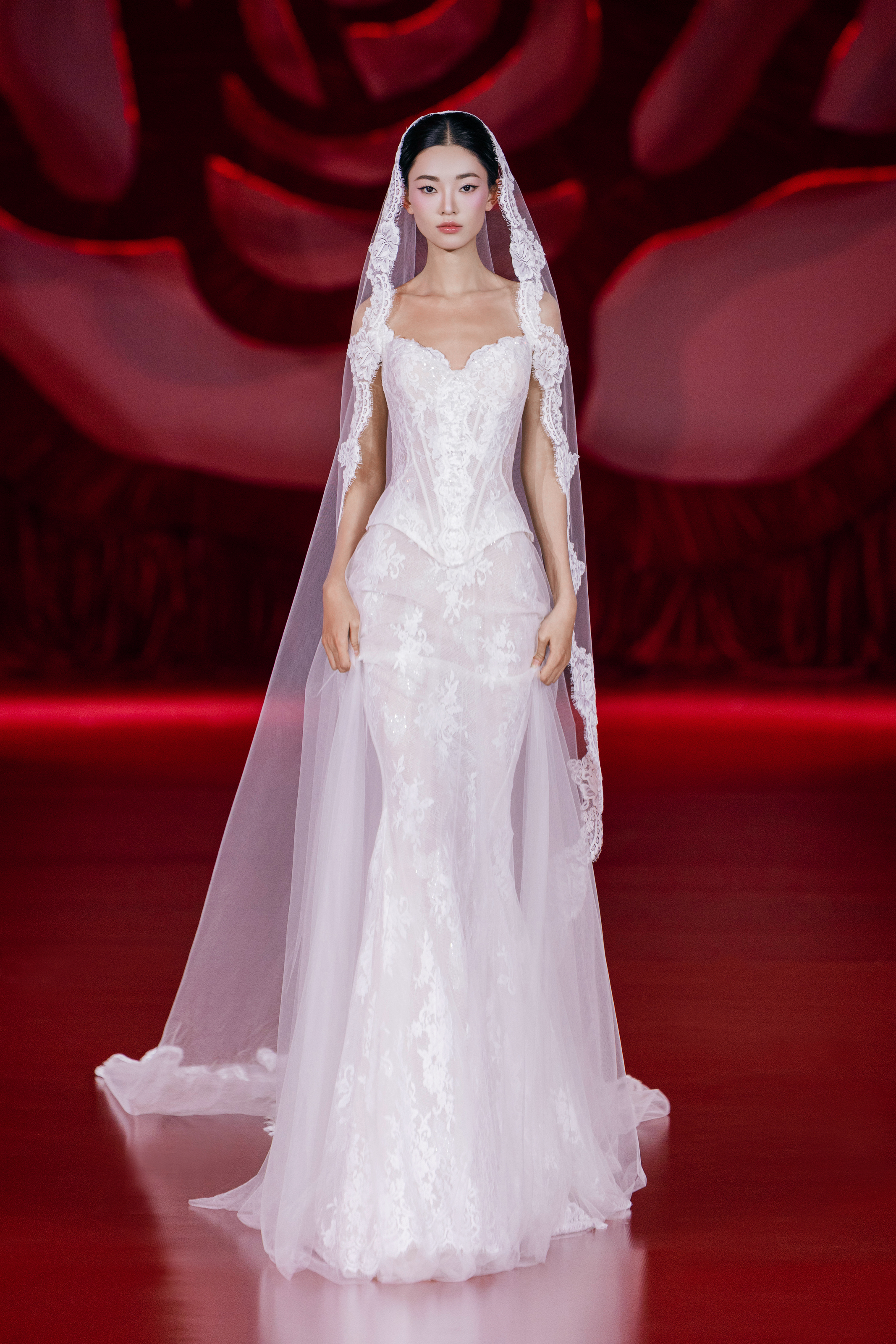 BST “La Dorée”của NTK Phương Linh