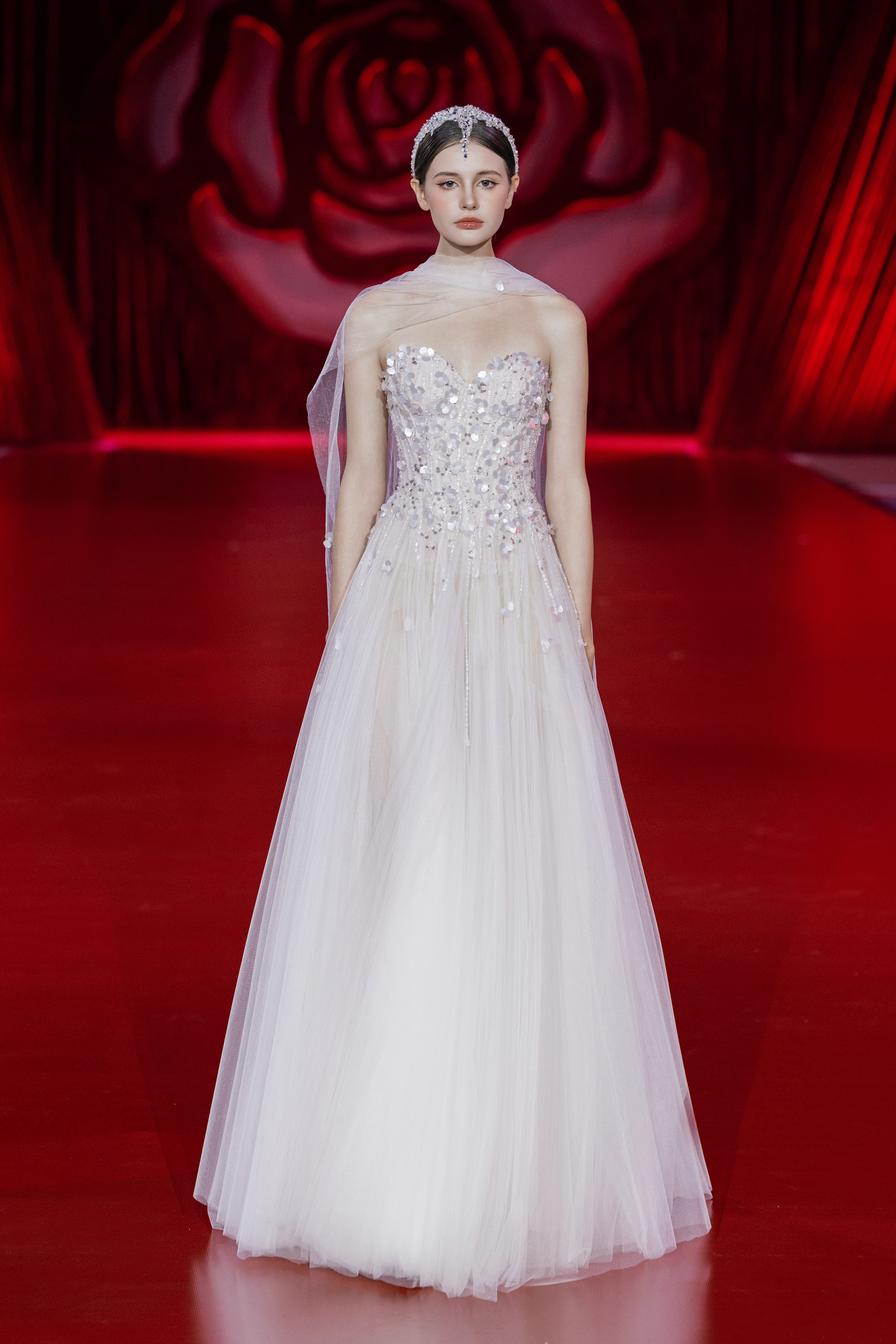 BST “La Dorée”của NTK Phương Linh