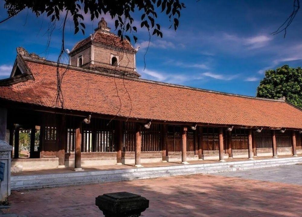 Chùa Dâu là một trong số ít ngôi chùa có kiến trúc chữ Đinh