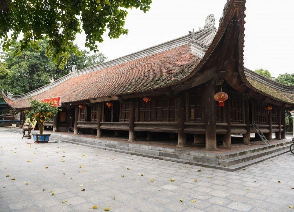 Đình Đình Bảng là ngôi đình cổ, được xây dựng vào thế kỷ 18