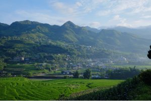 Trekking trong vòng cung thời gian