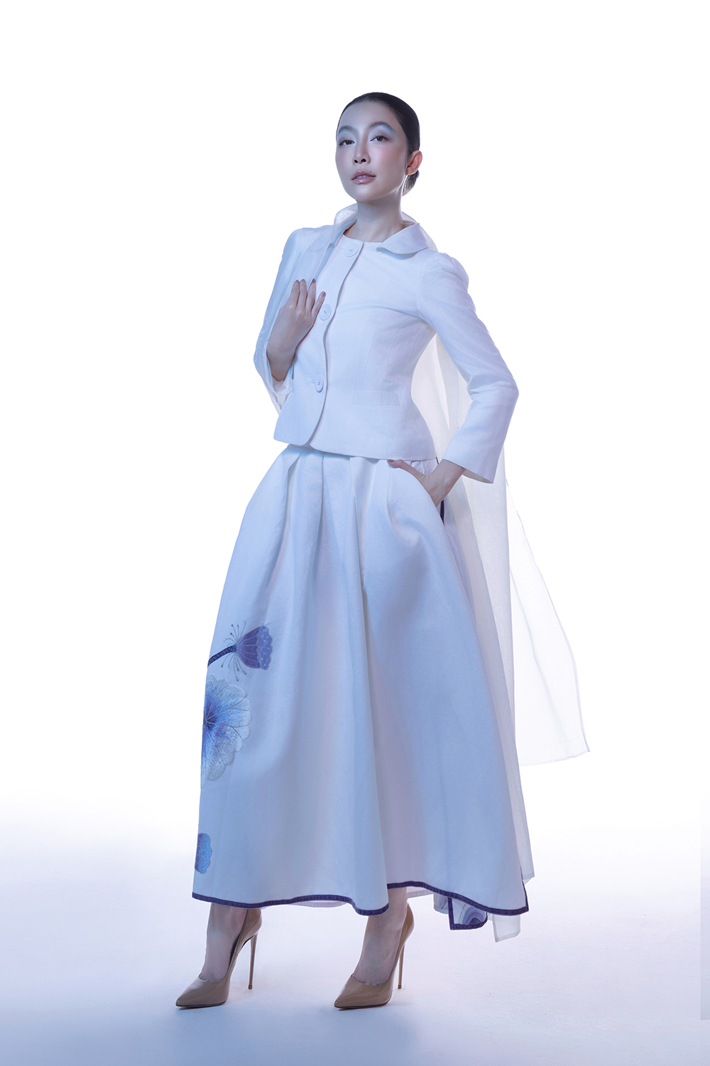 Vũ Việt Hà và cảm hứng sử thi tạo nên “Khởi nguồn thuần khiết”