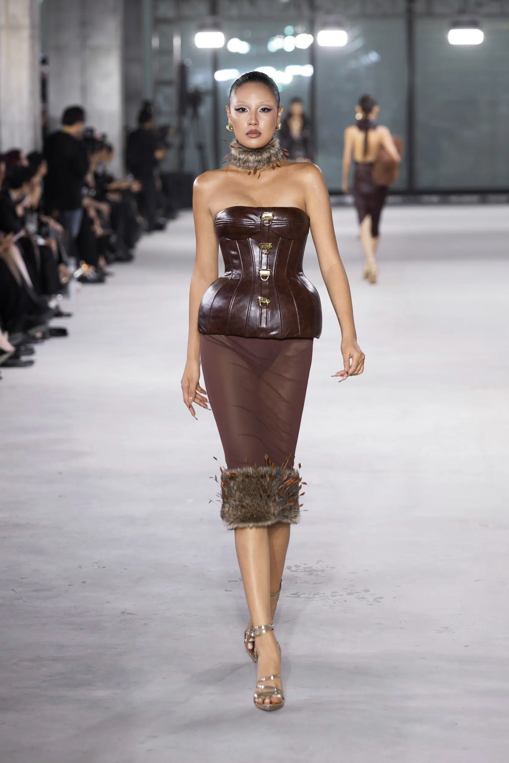 NTK Đỗ Long trình làng bộ sưu tập “Emerge” lấy cảm hứng từ sự tái sinh