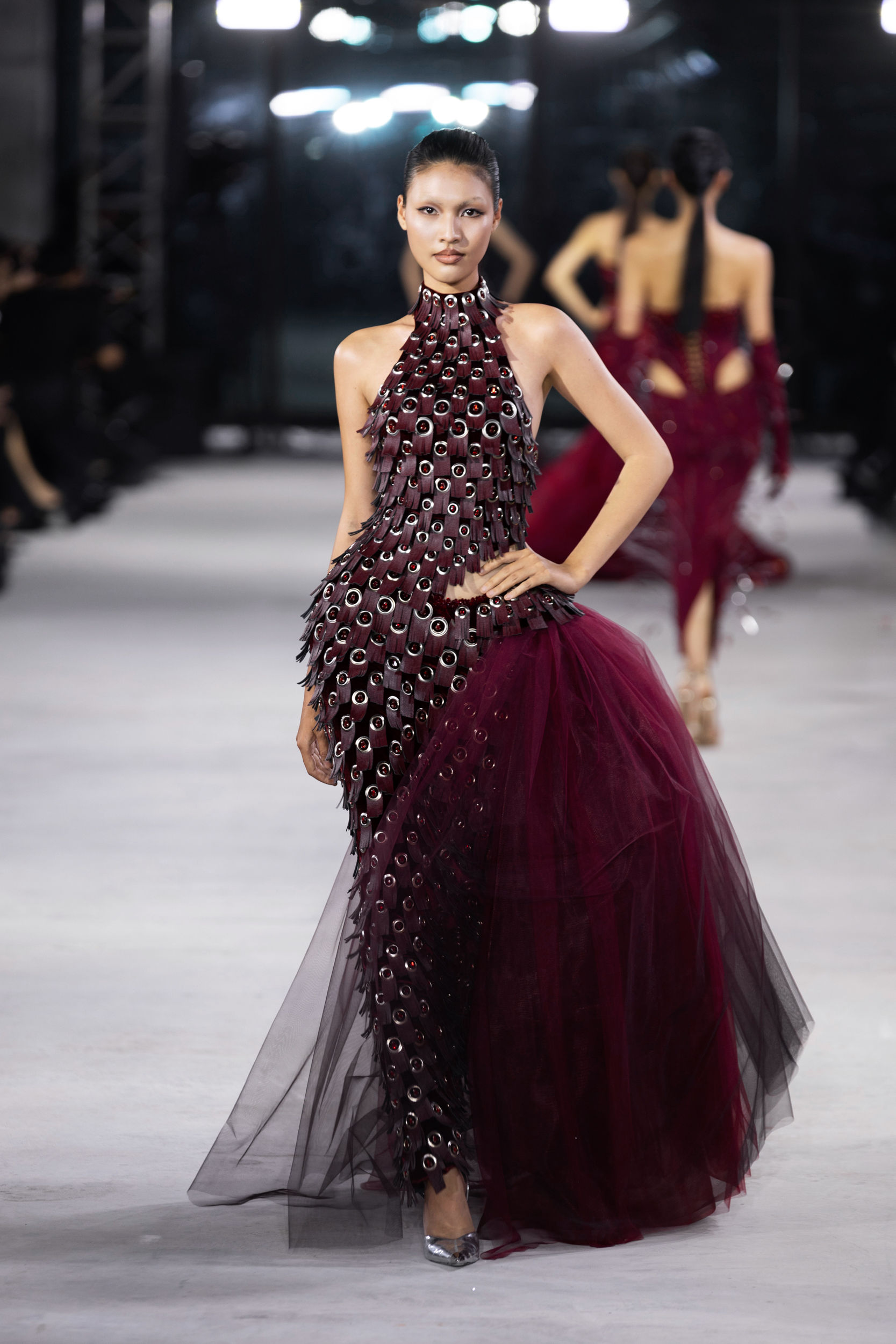 NTK Đỗ Long trình làng bộ sưu tập “Emerge” lấy cảm hứng từ sự tái sinh