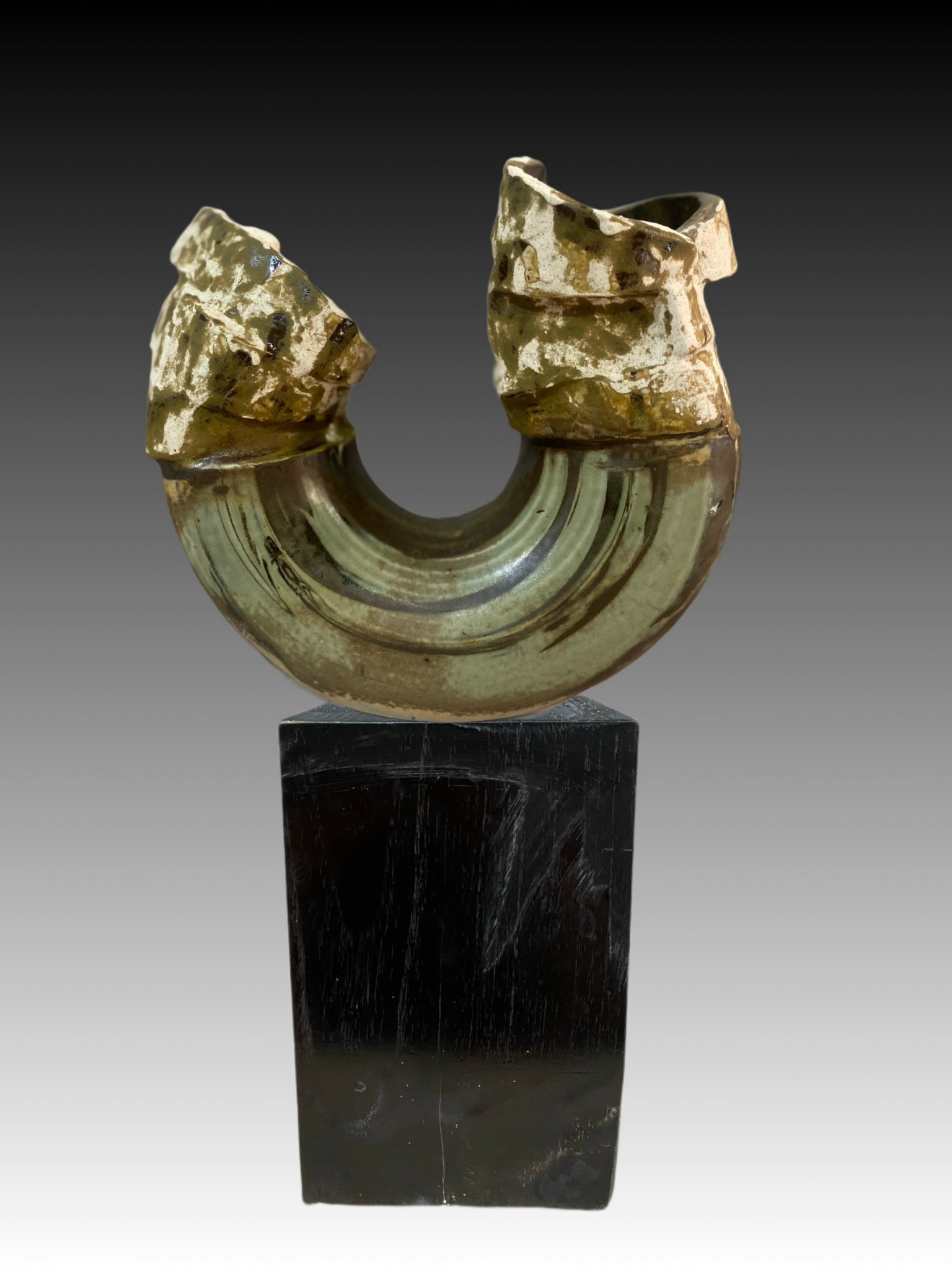 Samsara No5 2023 Glaze Ceramic 48x30x18 Nguyen Thu Thuy