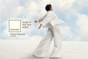 Pantone Color of the Year 2026 – Cloud Dancer: Khi màu trắng trở thành tuyên ngôn sống nhẹ và tỉnh thức