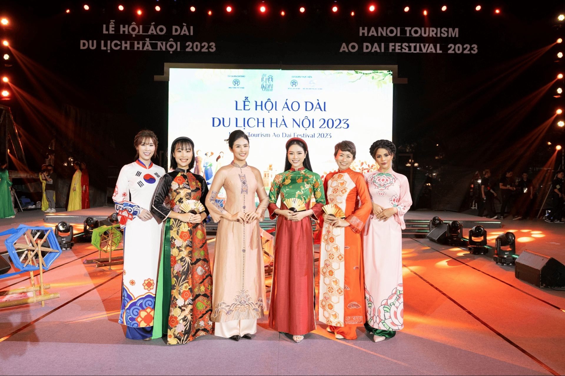 Một chút truyền thống, một chút hiện đại là vừa đủ cho mùa xuân