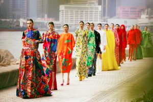 “Tình Ca – Serenade on the Waves”: Khi văn hóa Việt Nam và Hong Kong hòa vào thời trang