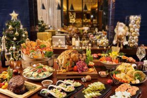 Một kỳ nghỉ lễ không cần đi xa: Festive Staycation trong thành phố