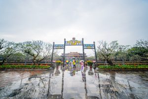 Mồng một tết Huế – truyền thống và bình an