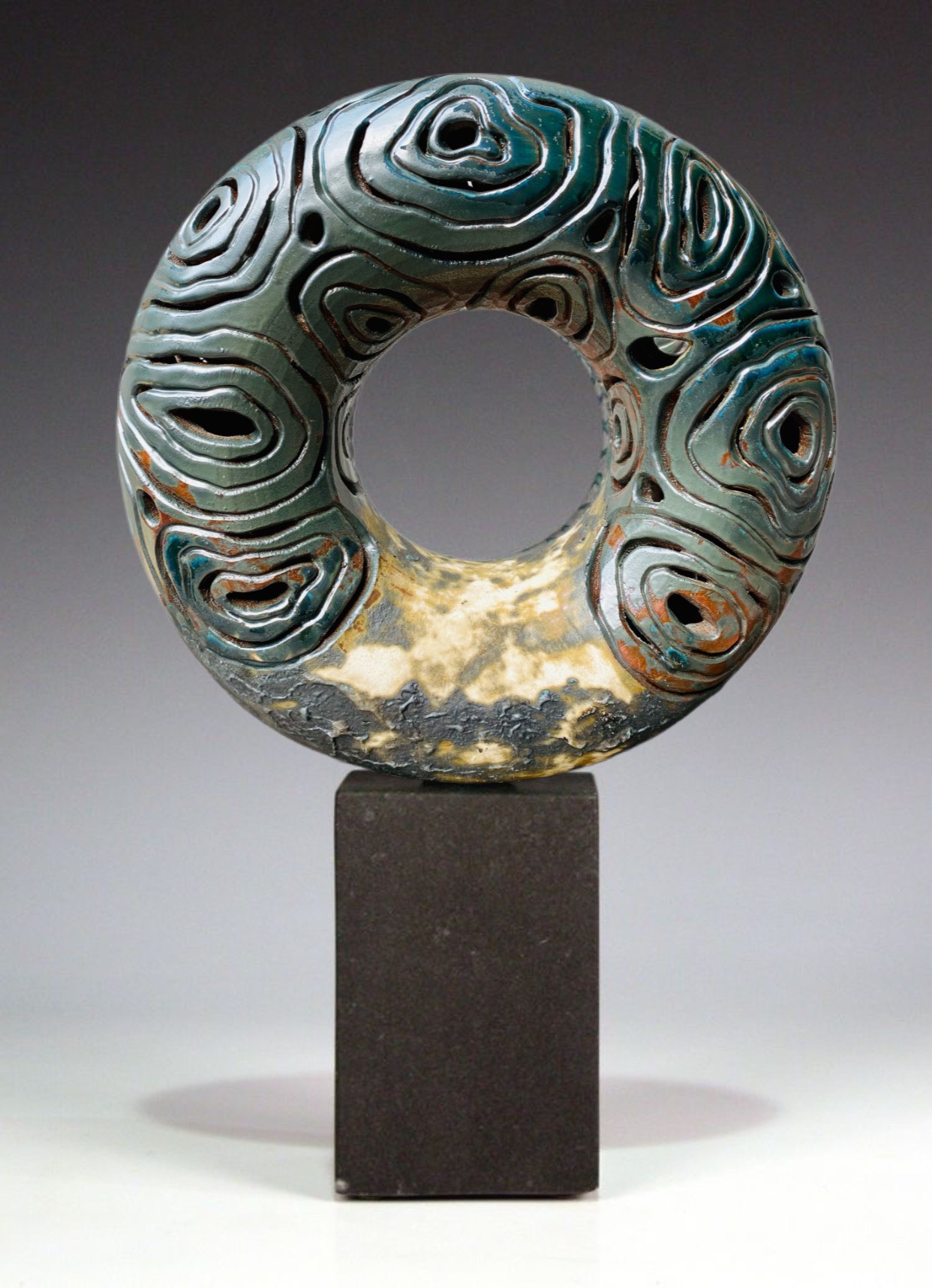 Samsara No1 2023 Glaze Ceramic 58x35x18 Nguyen Thu Thuy