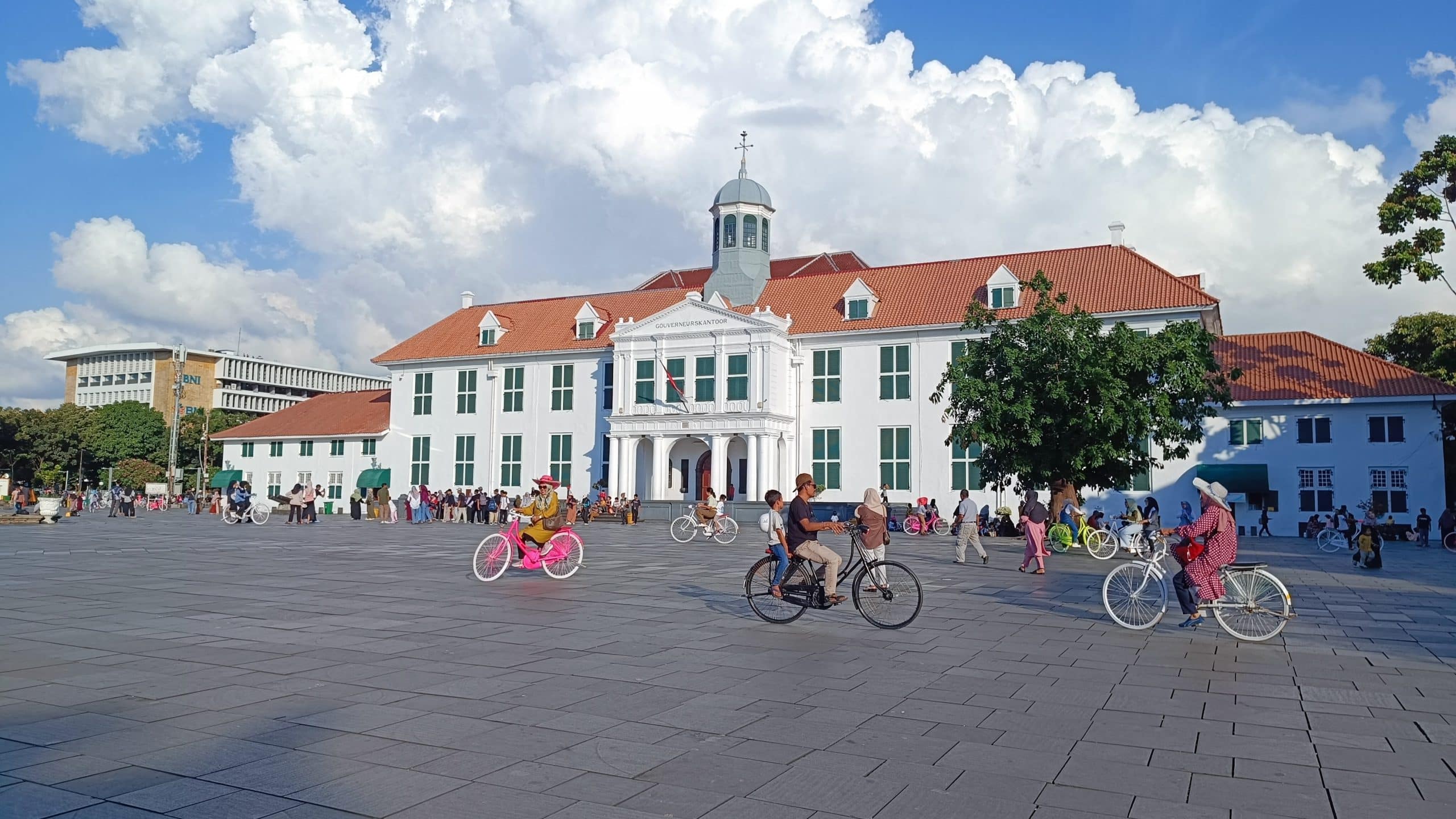 Shutterstock 2484284307 Scaled