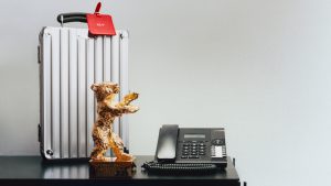 RIMOWA ra mắt loạt phim ngắn tôn vinh sự nghiệp của Dương Tử Quỳnh