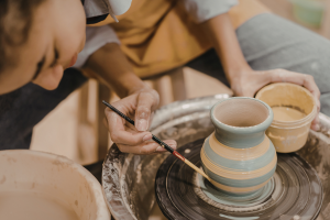 Workshop thủ công cuối tuần và xu hướng trải nghiệm sáng tạo tháng 3