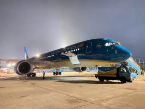 Vietnam Airlines tổ chức chuyến bay đặc biệt đón đoàn 124 chiến sĩ về nước sau nhiệm vụ cứu trợ tại Venezuela